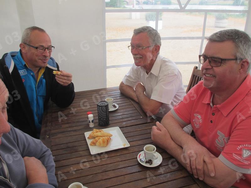 05 Le coin des hommes